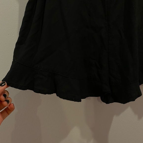 Abound black romper - Picture 3 of 4